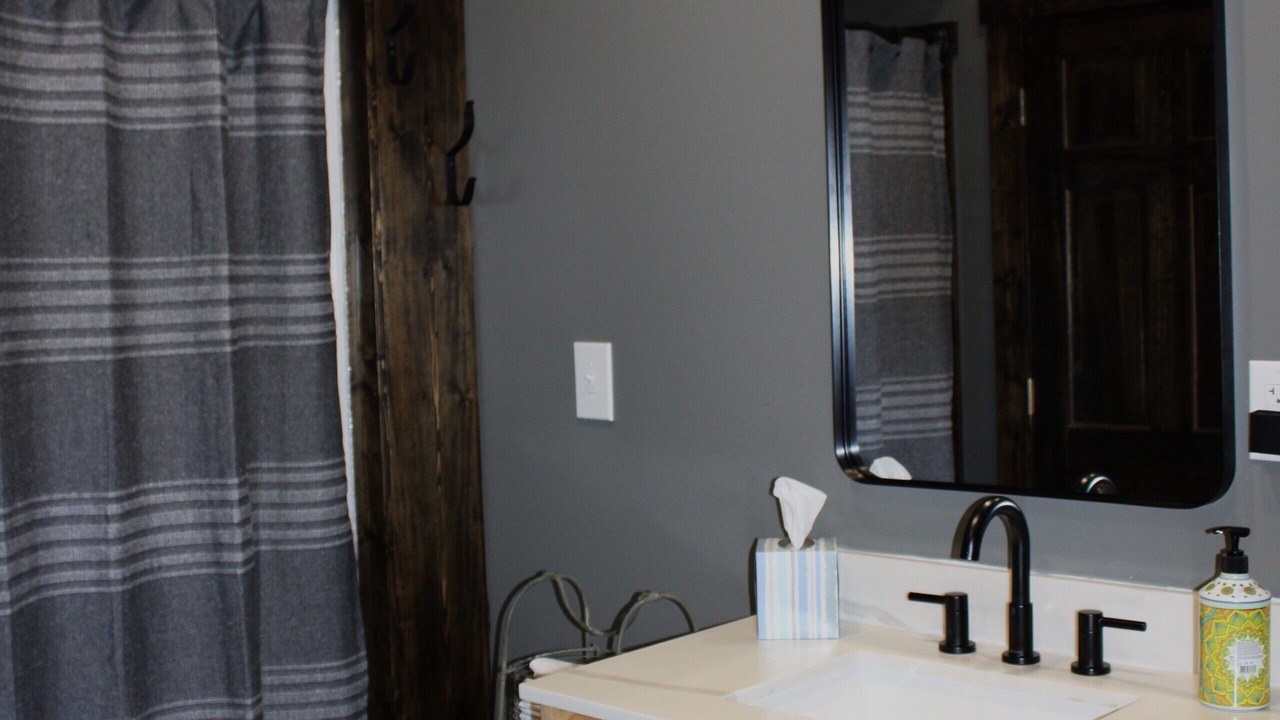 Photo of Bathroom in Marlinton