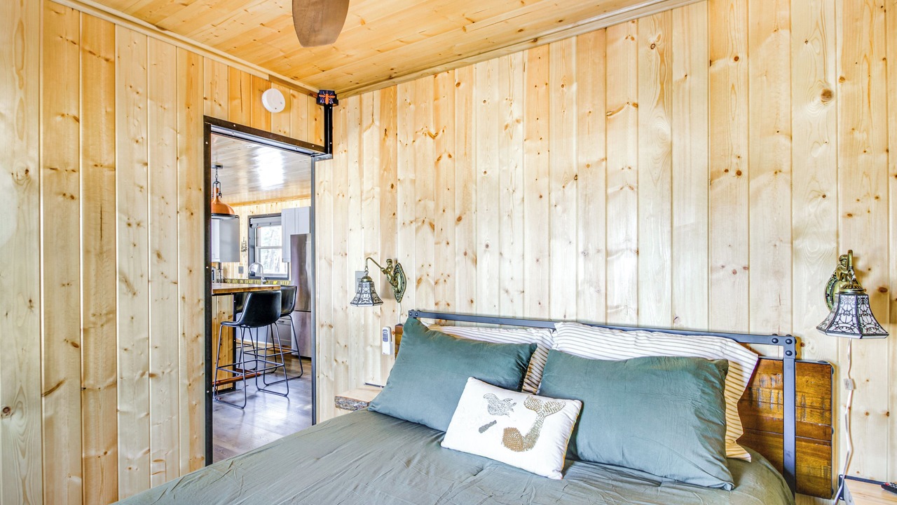 Photo of Bedroom in Tower