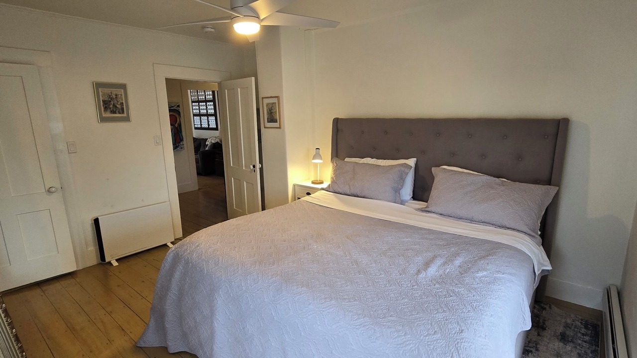 Photo of Bedroom in Newport