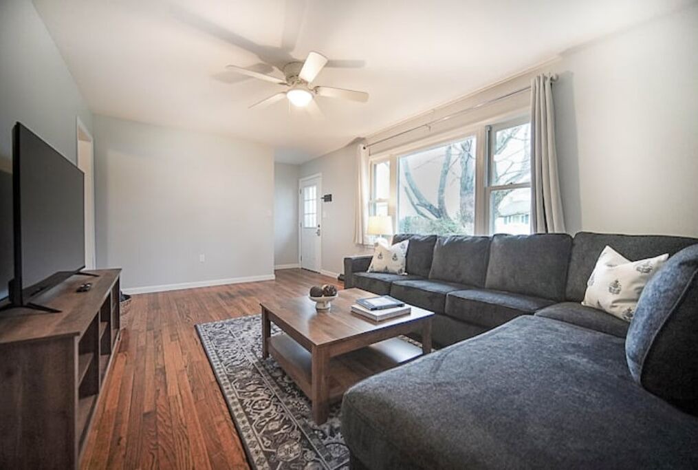 Photo of Livingroom in South Burlington