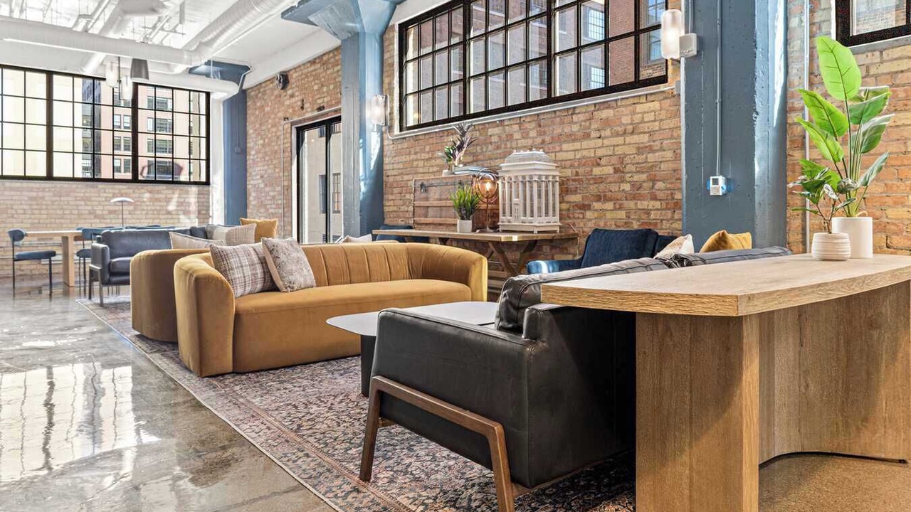 Photo of Others in Warehouse District