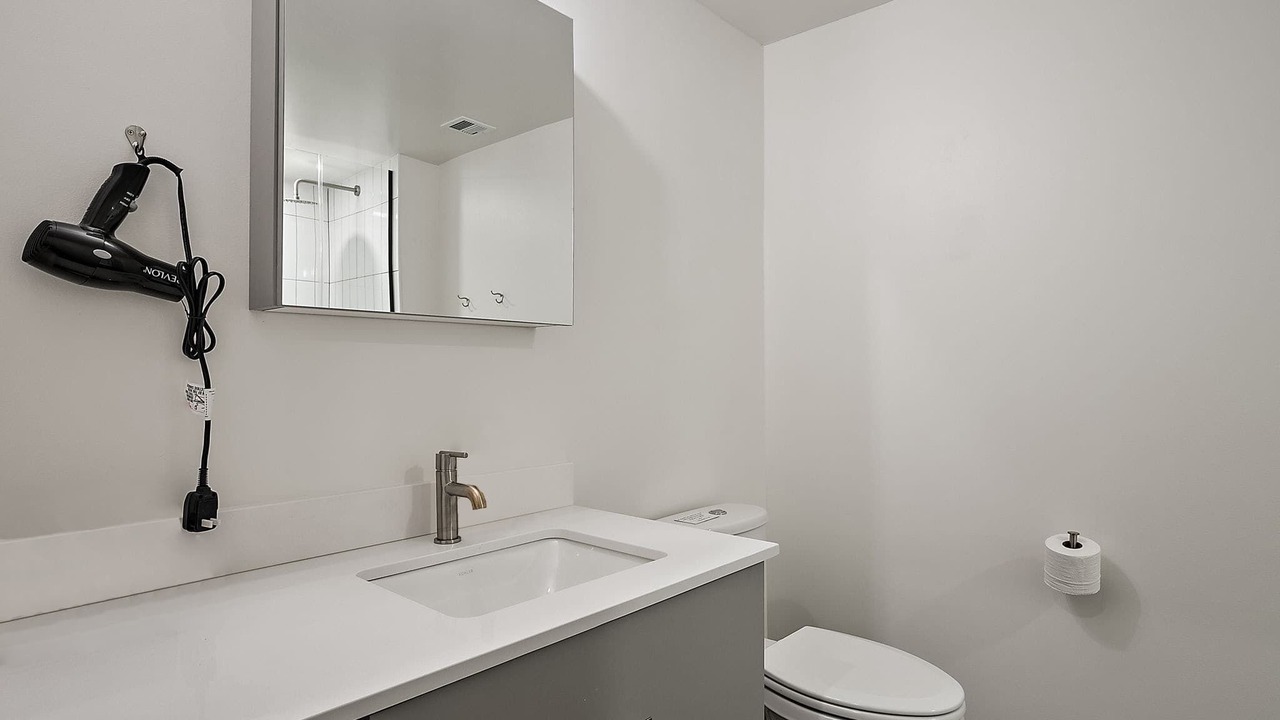 Photo of Bathroom in Warehouse District