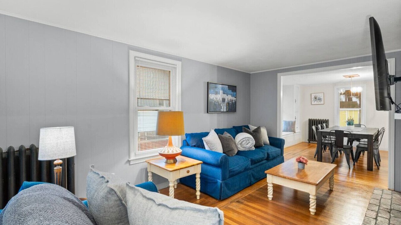 Photo of Livingroom in Pine Point