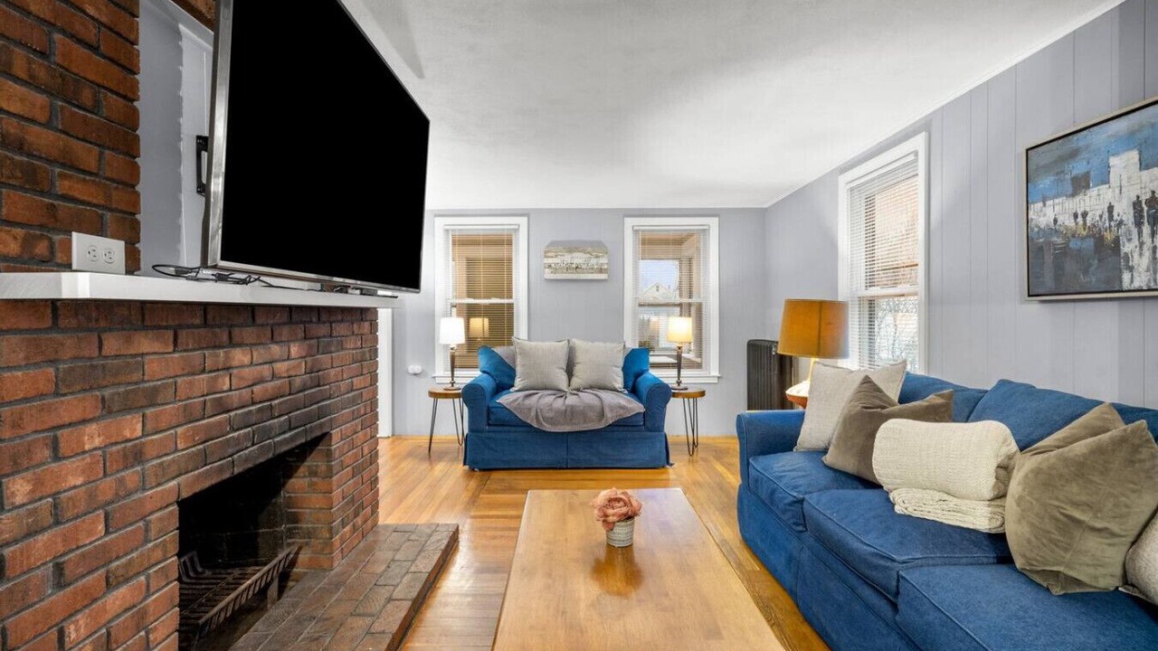 Photo of Livingroom in Pine Point