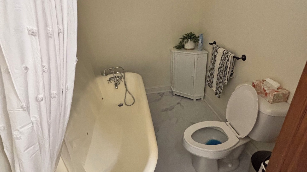 Photo of Bathroom in Putnam