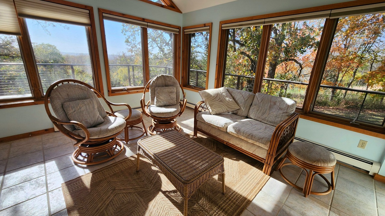 Photo of Livingroom in Rochester