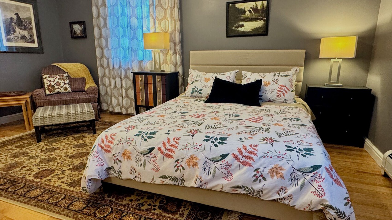 Photo of Bedroom in Montague