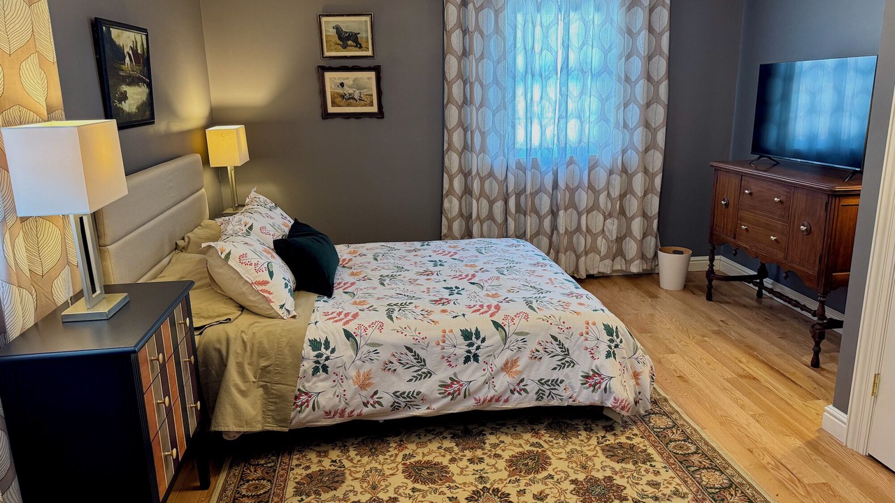 Photo of Bedroom in Montague