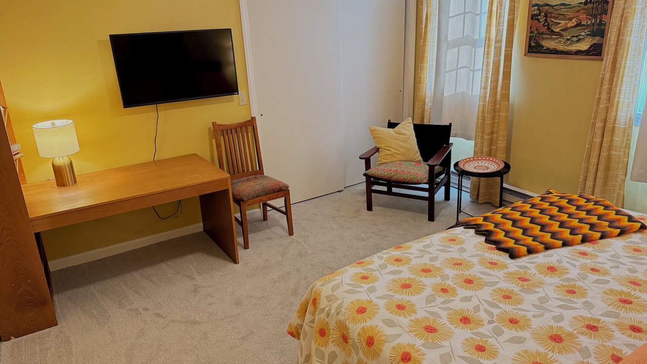 Photo of Bedroom in Montague