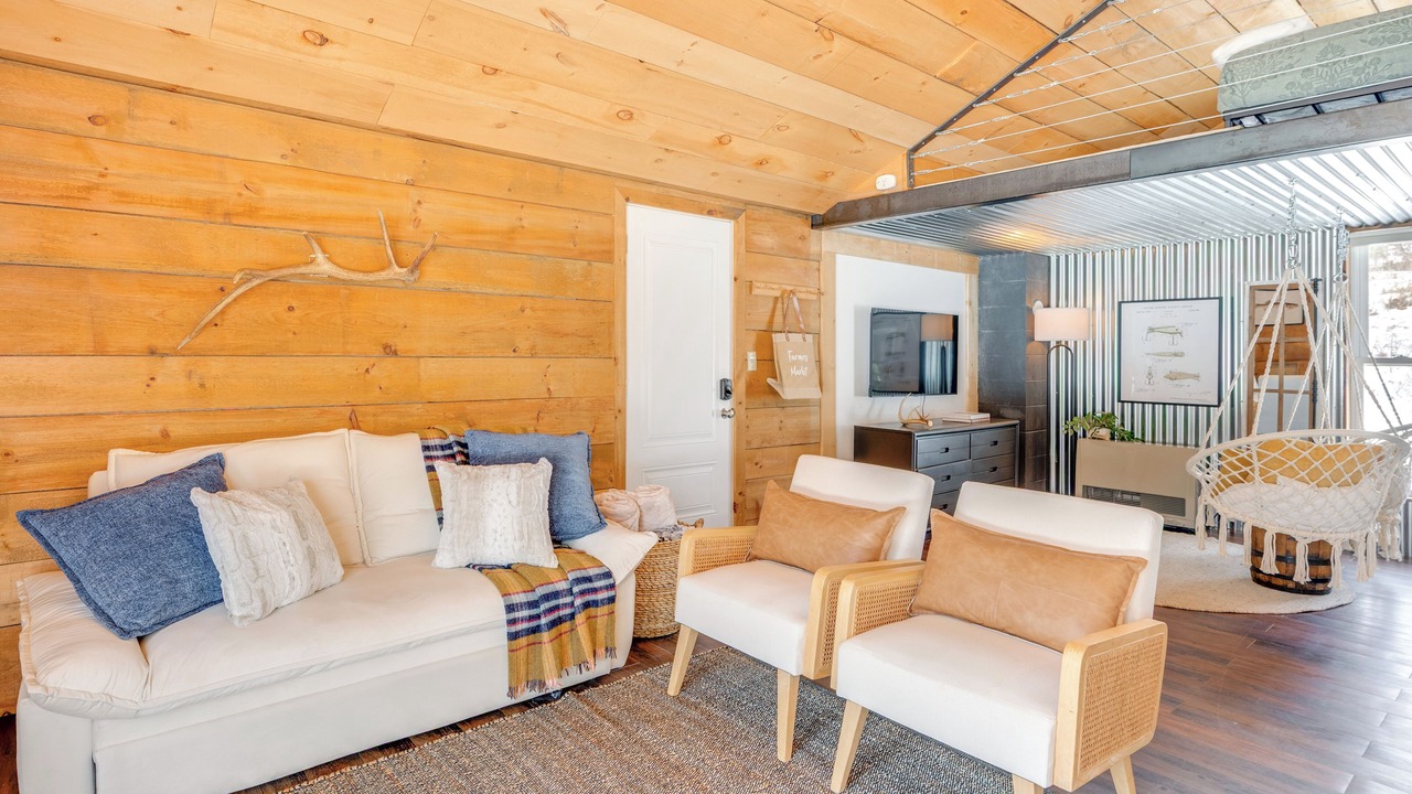 Photo of Livingroom in Woodsville