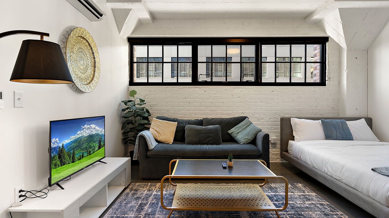 Photo of Livingroom in Warehouse District