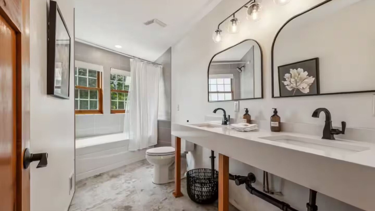 Photo of Bathroom in Waseca County