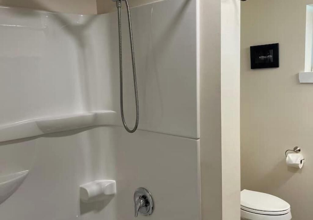 Photo of Bathroom in Malletts Bay