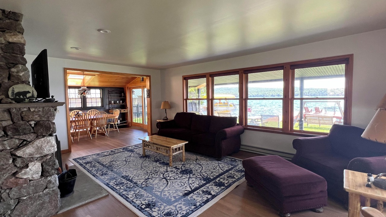 Photo of Livingroom in Old Forge