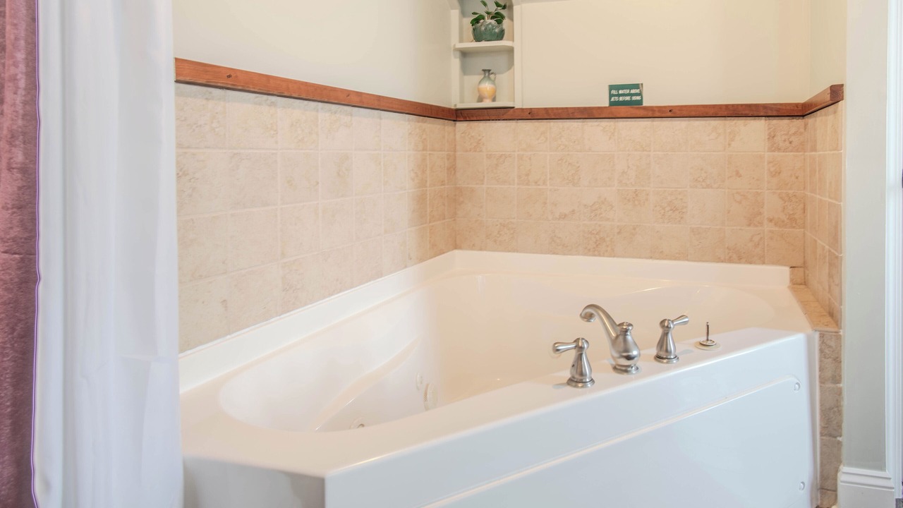 Photo of Bathroom in Sackets Harbor