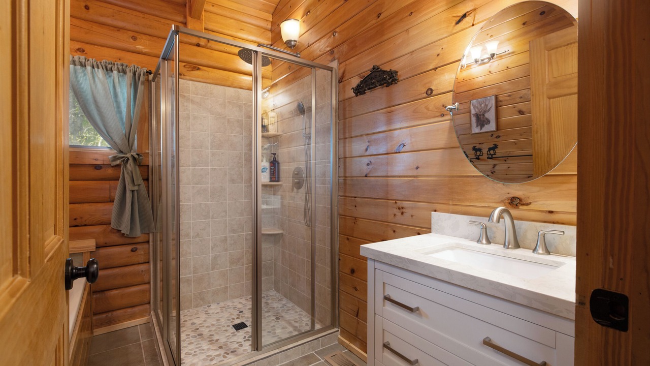 Photo of Bathroom in Schroon Lake