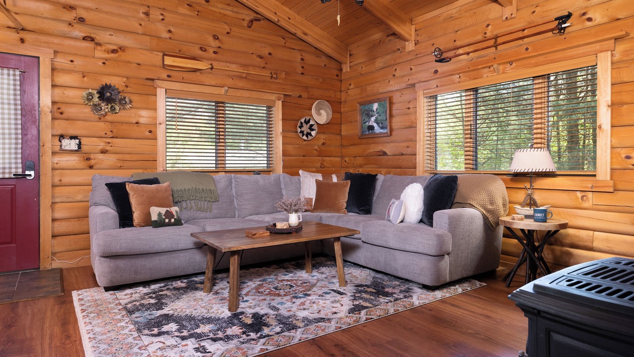 Photo of Livingroom in Schroon Lake
