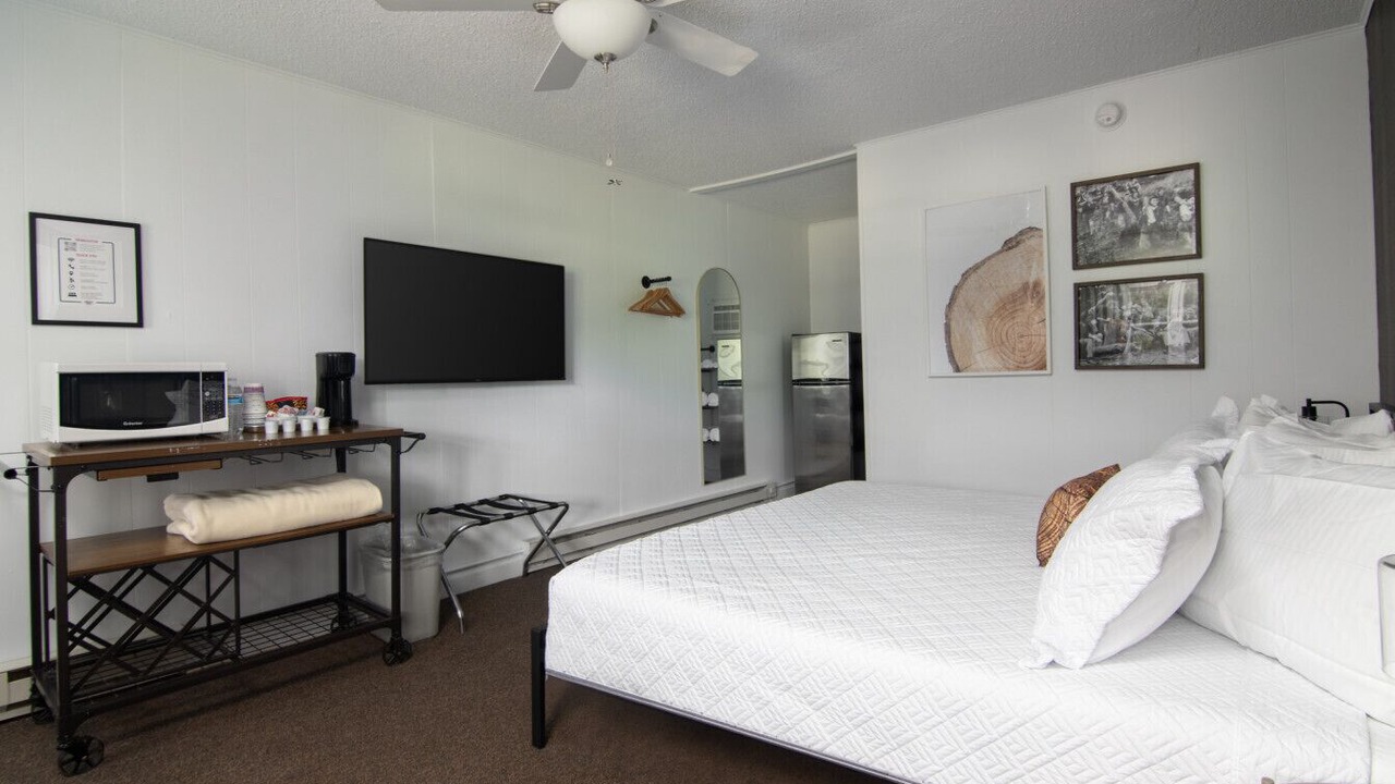 Photo of Bedroom in Balsam Lake