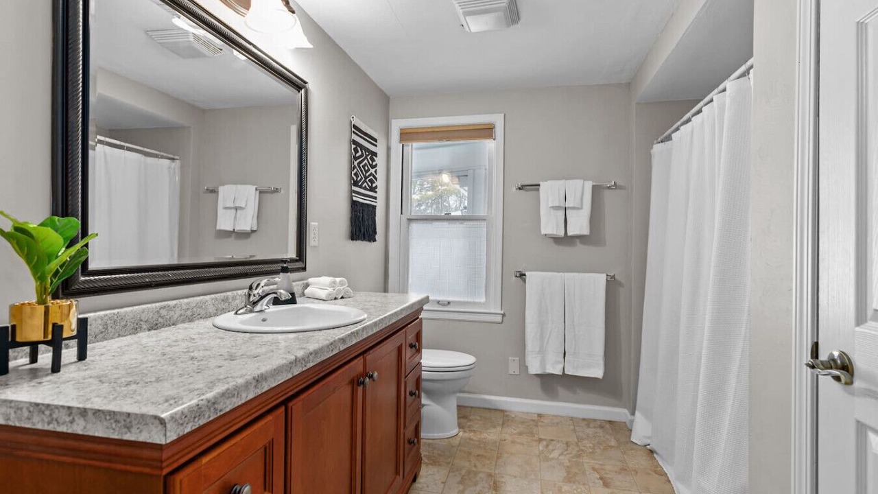 Photo of Bathroom in Green Bay