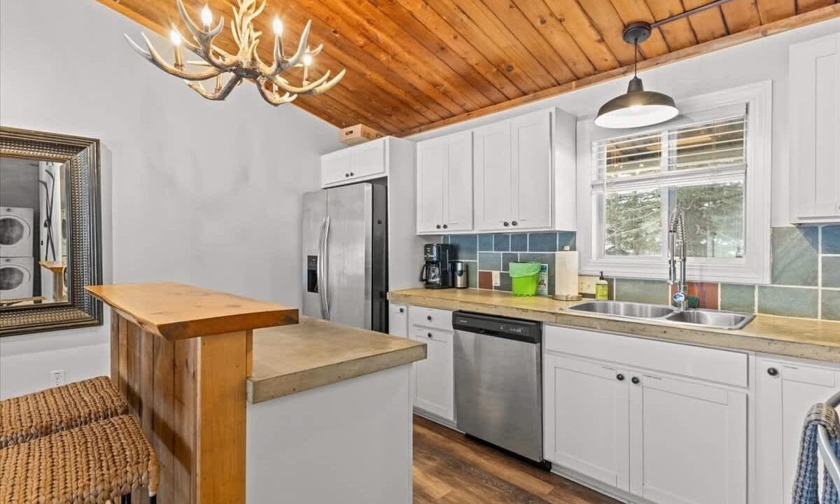 Photo of Kitchen in Stowe Area