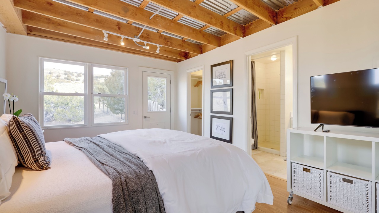 Photo of Bedroom in Cerrillos