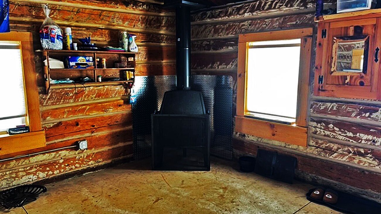 Photo of Livingroom in Jim Falls
