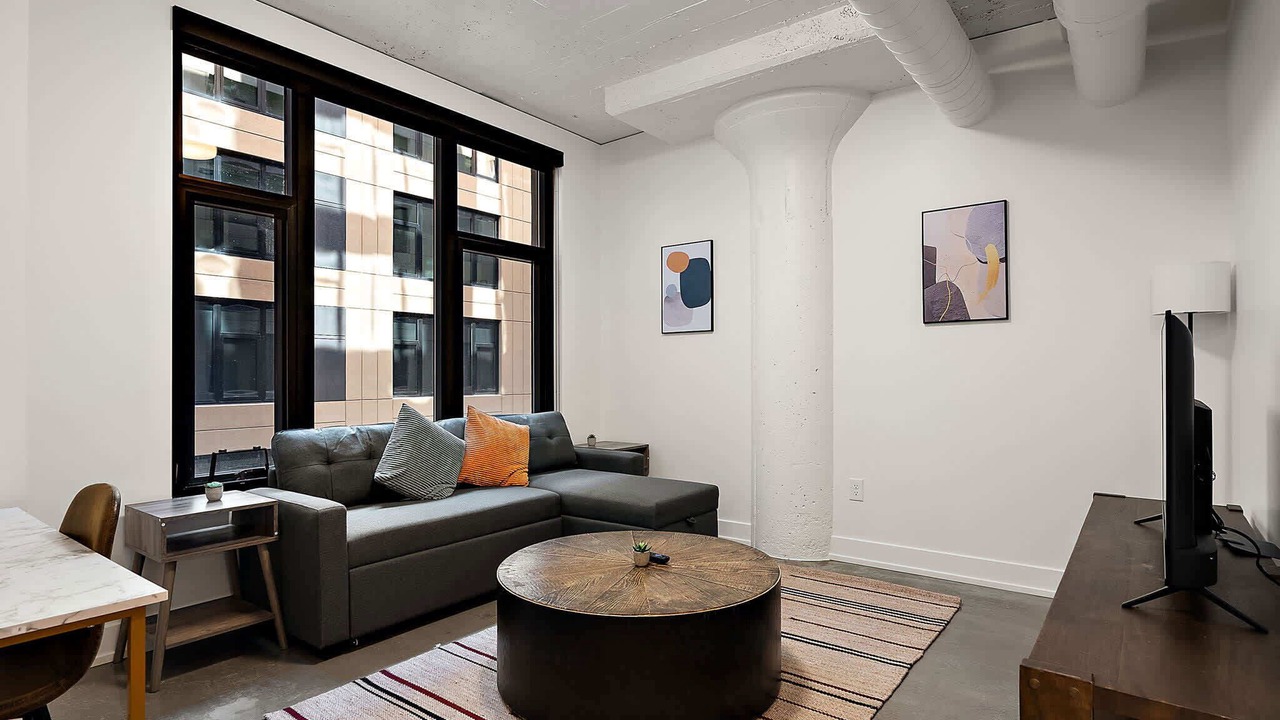 Photo of Livingroom in Warehouse District
