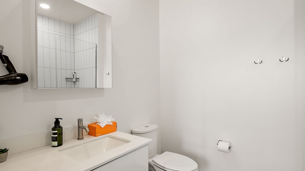 Photo of Bathroom in Warehouse District