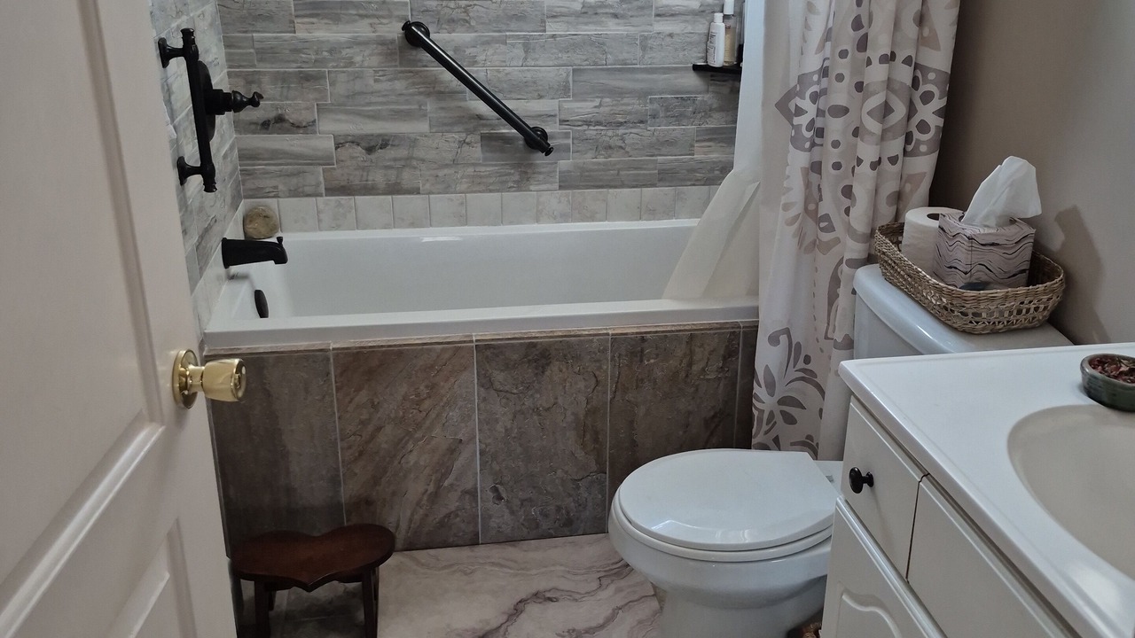 Photo of Bathroom in Orleans