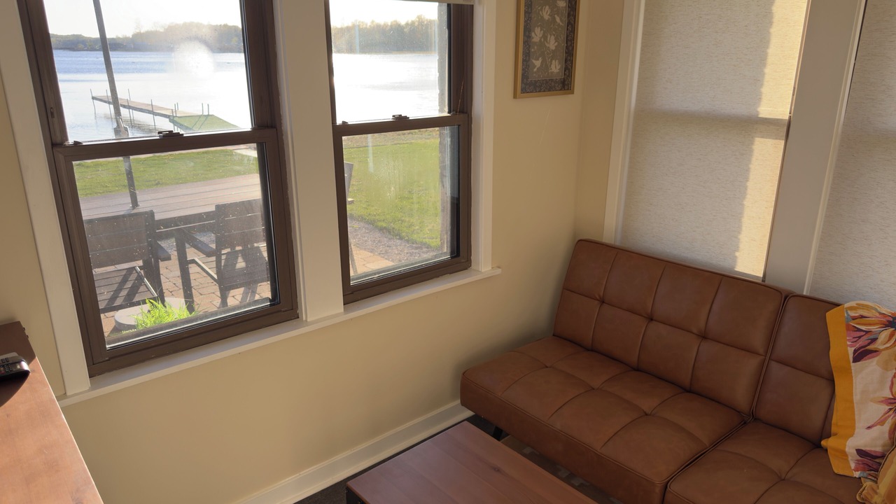 Photo of Livingroom in Delton