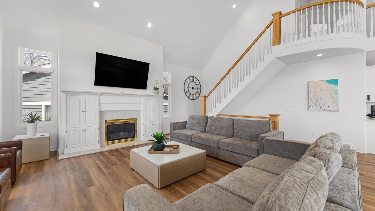 Photo of Livingroom in Spring Lake