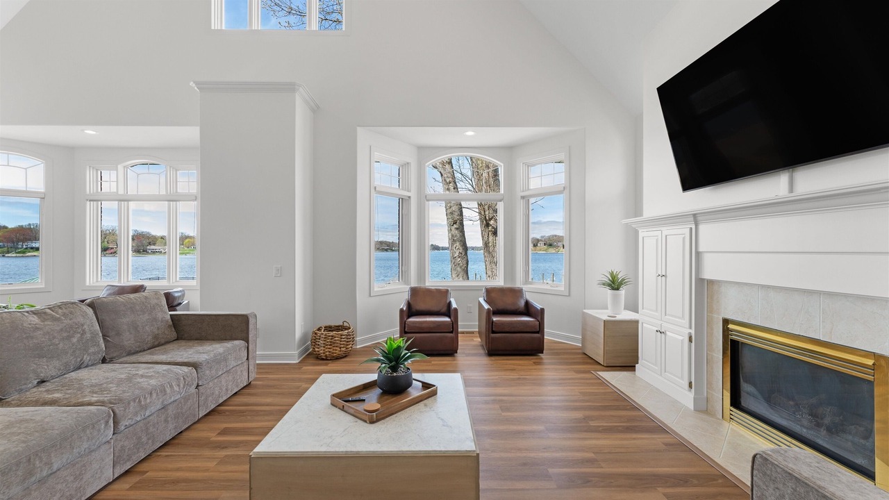 Photo of Bedroom in Spring Lake