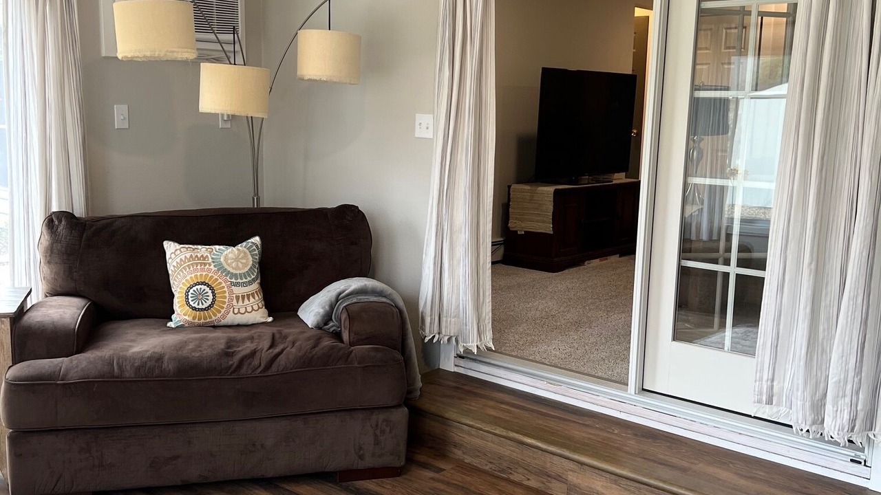 Photo of Livingroom in Clear Lake