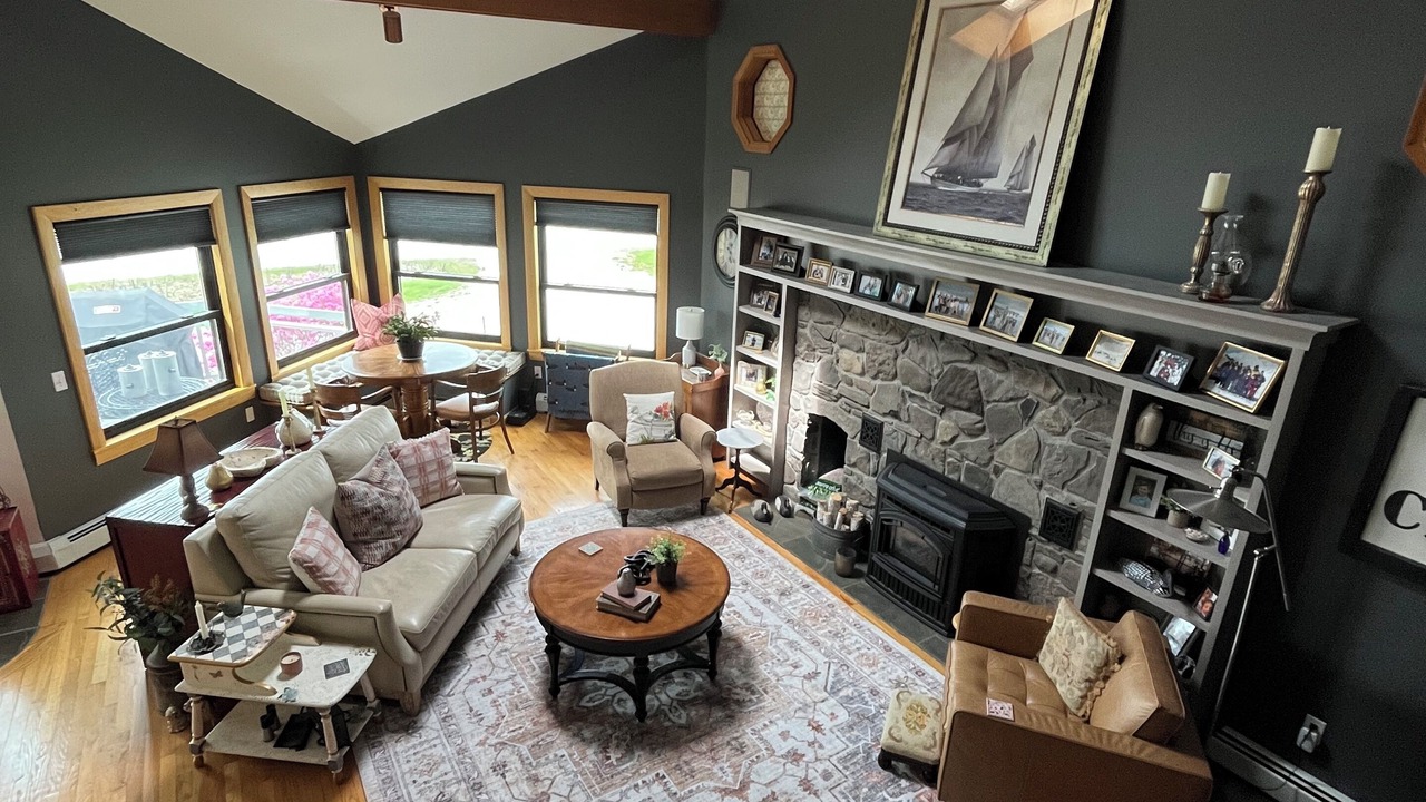 Photo of Livingroom in Alburg