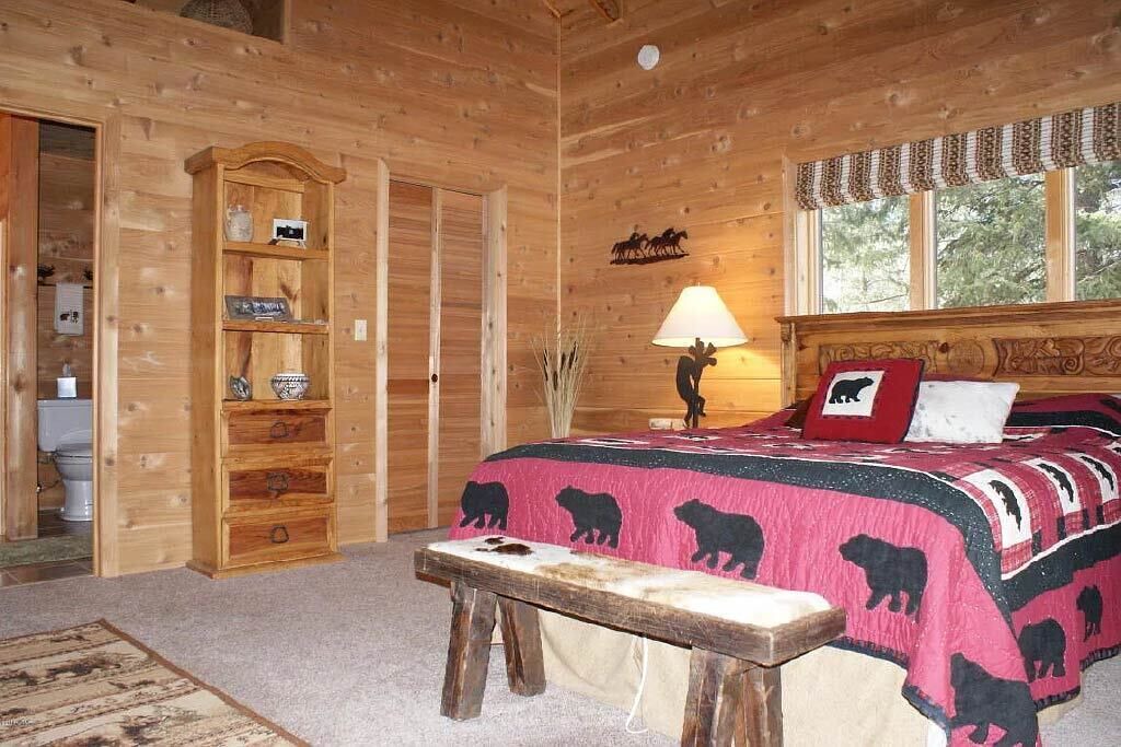 Photo of Bedroom in Alpine