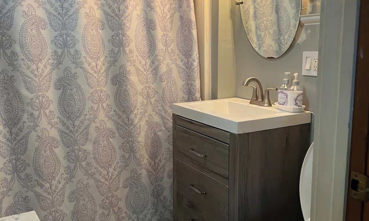 Photo of Bathroom in Granville