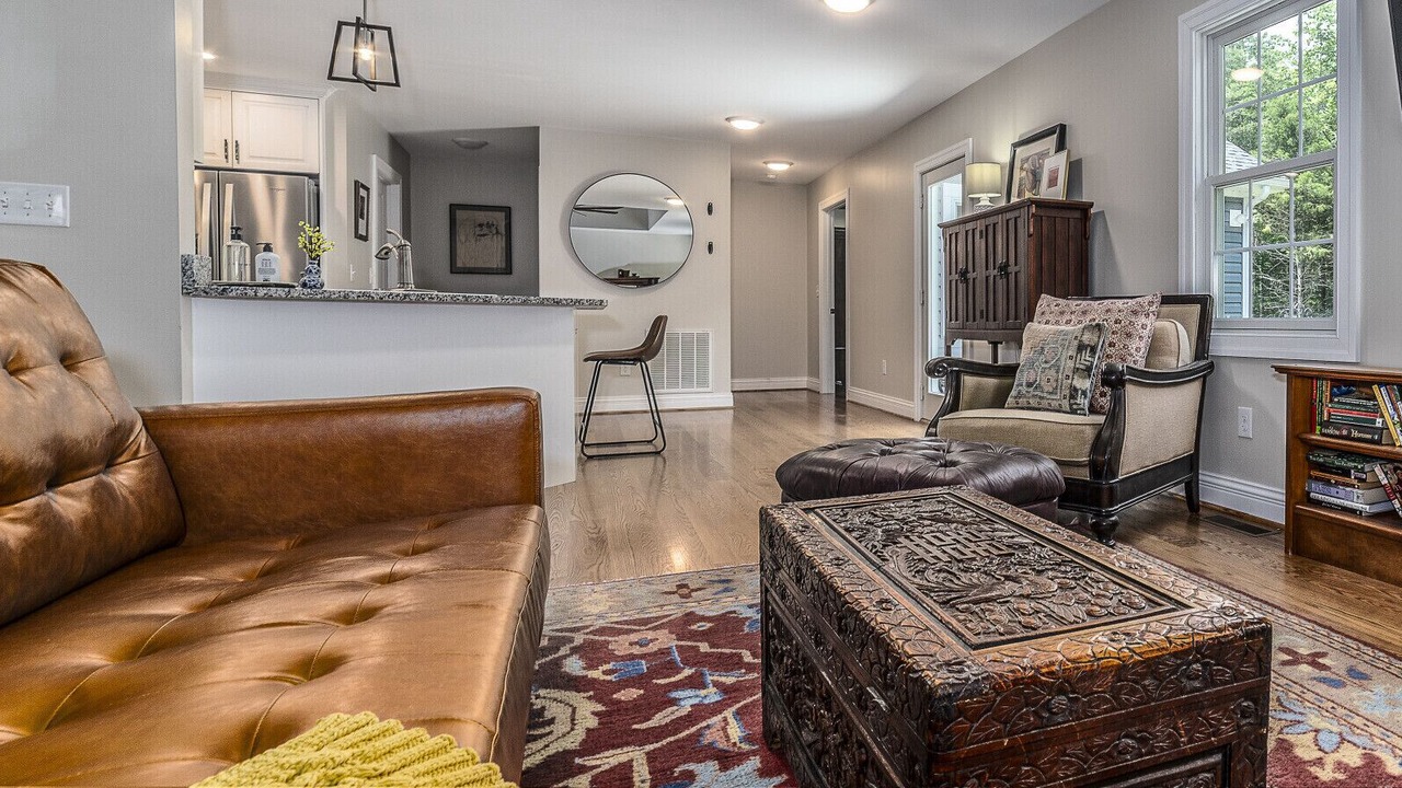 Photo of Bedroom in Rockbridge Baths