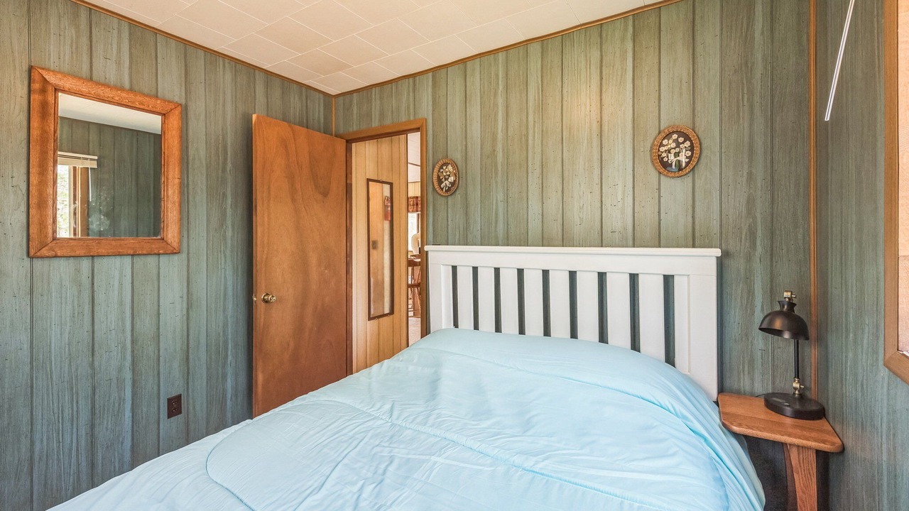 Photo of Bedroom in Herron
