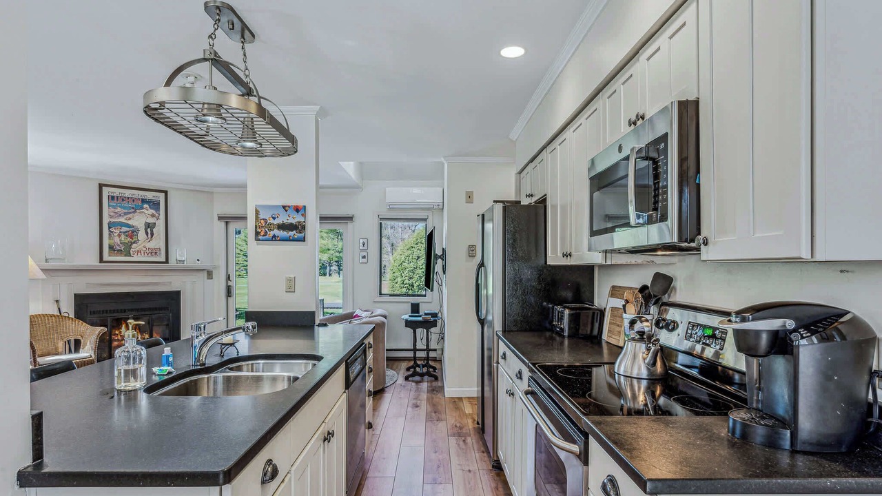 Photo of Kitchen in West Hartford