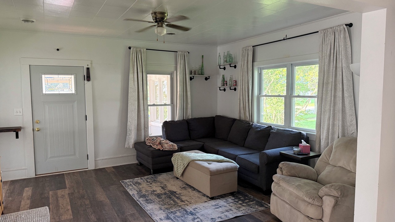 Photo of Livingroom in Black River Falls