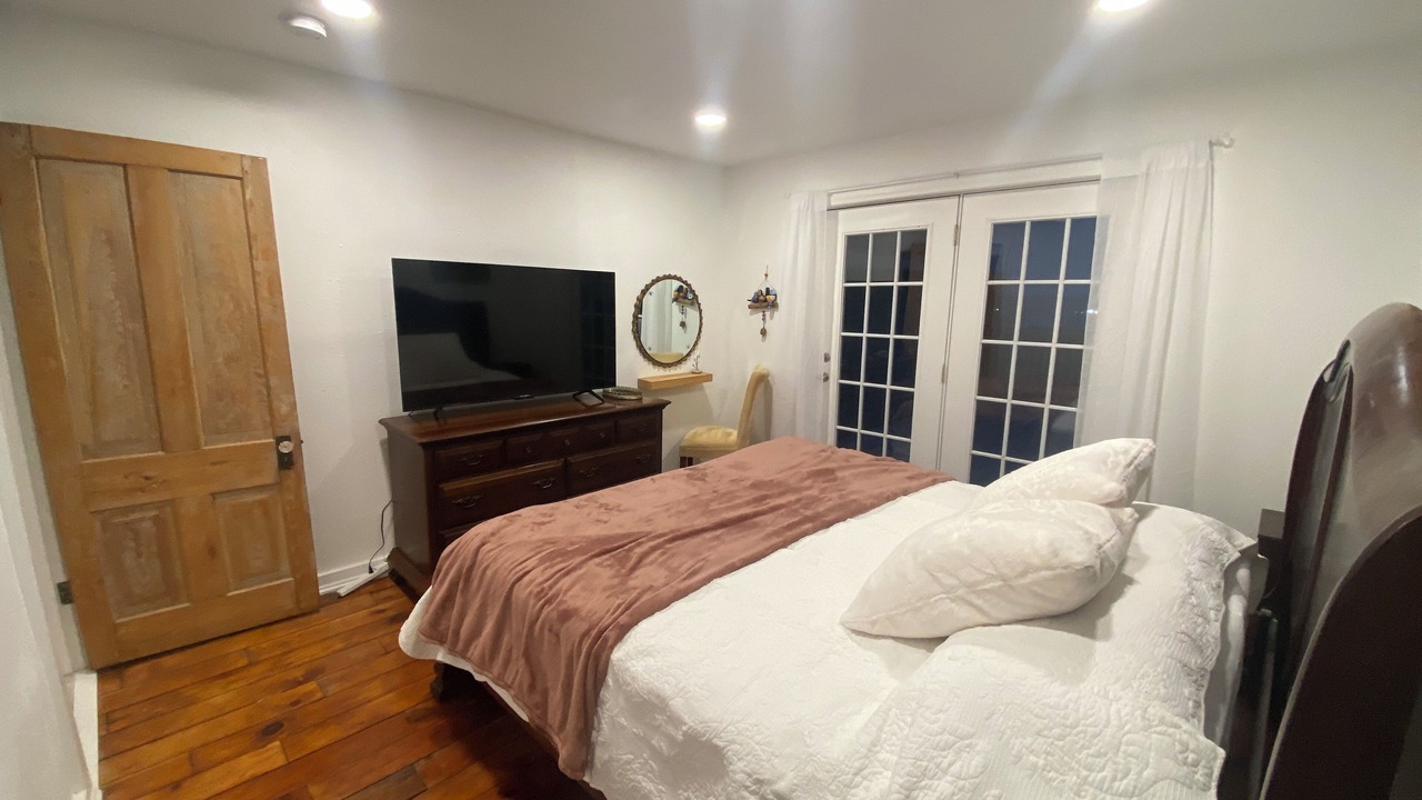 Photo of Bedroom in Menominee