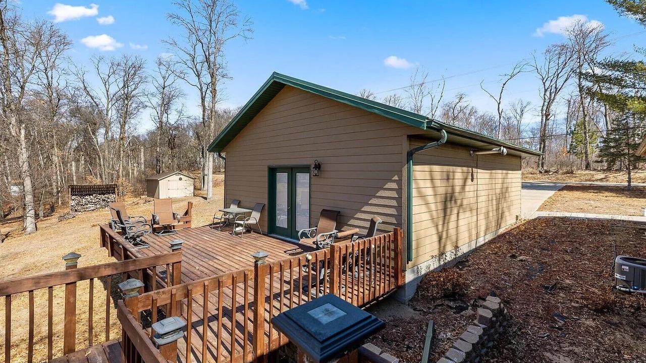 Photo of Patio Balcony in East Gull Lake