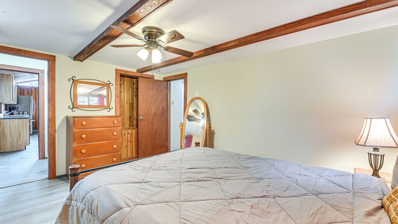 Photo of Bedroom in Hadley