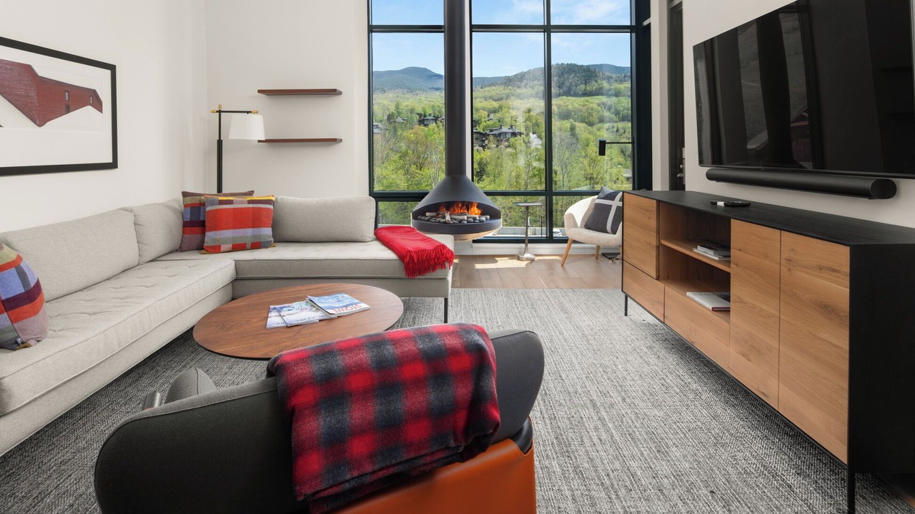 Photo of Livingroom in Stowe Area
