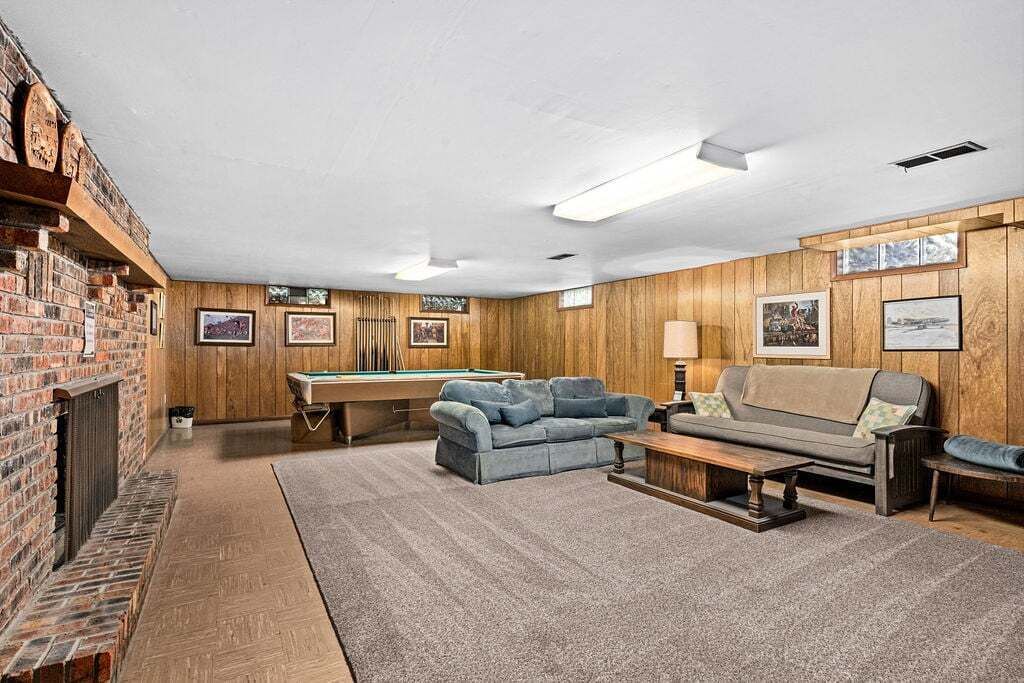 Photo of Livingroom in Carlton