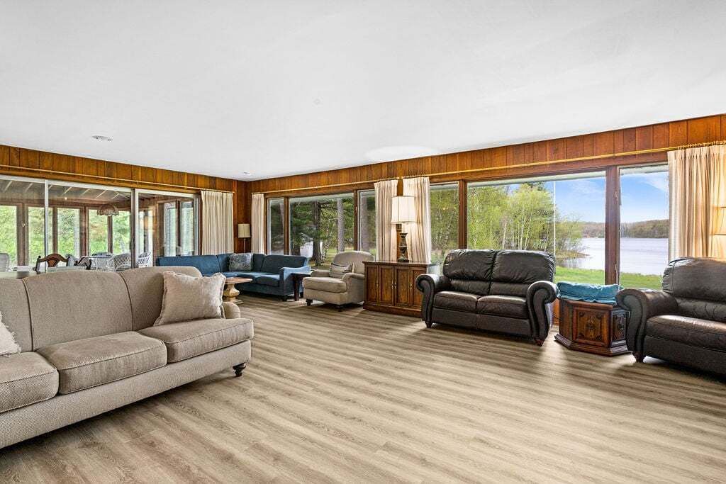 Photo of Livingroom in Carlton