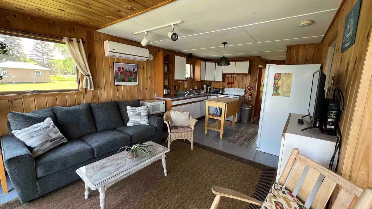 Photo of Livingroom in South Hero