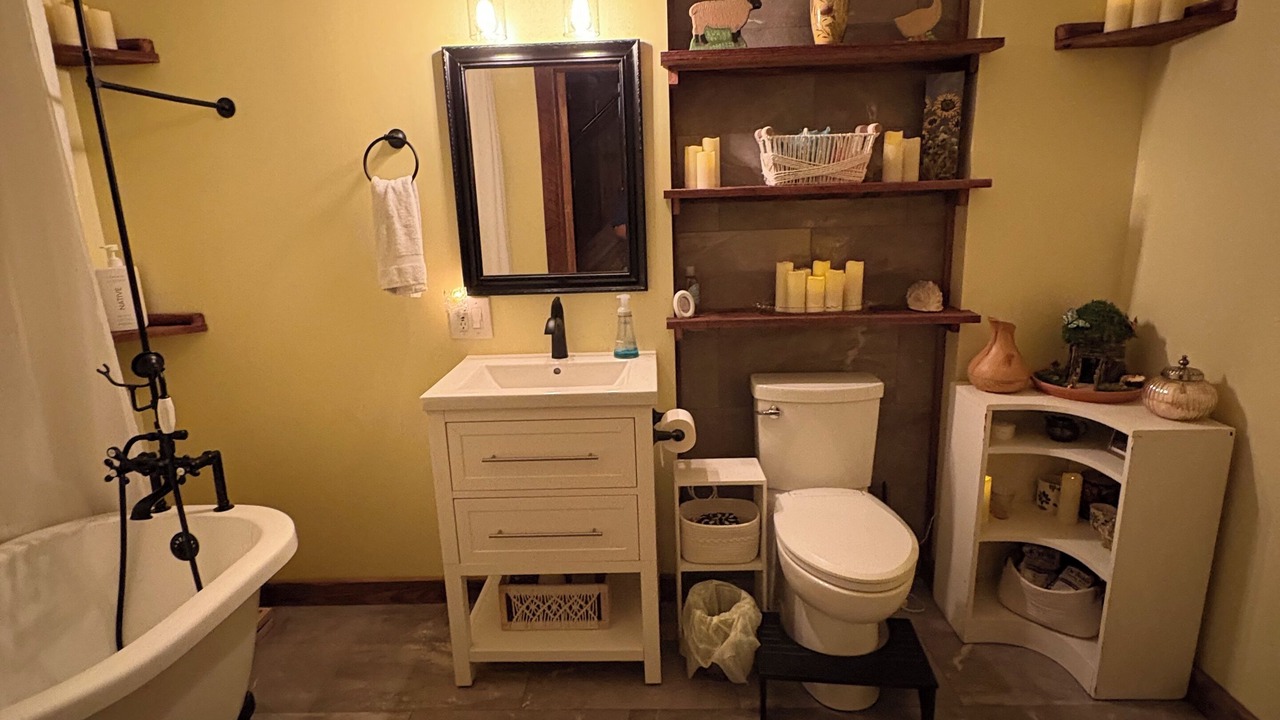 Photo of Bathroom in Galax
