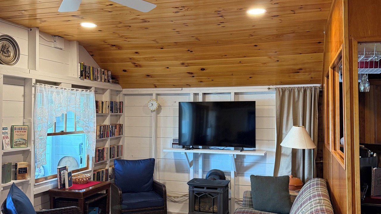 Photo of Livingroom in Derby