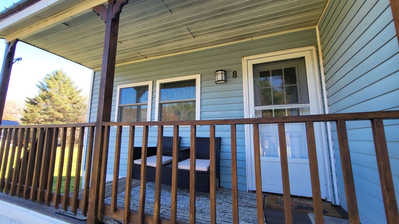Photo of Patio Balcony in Au Sable Forks